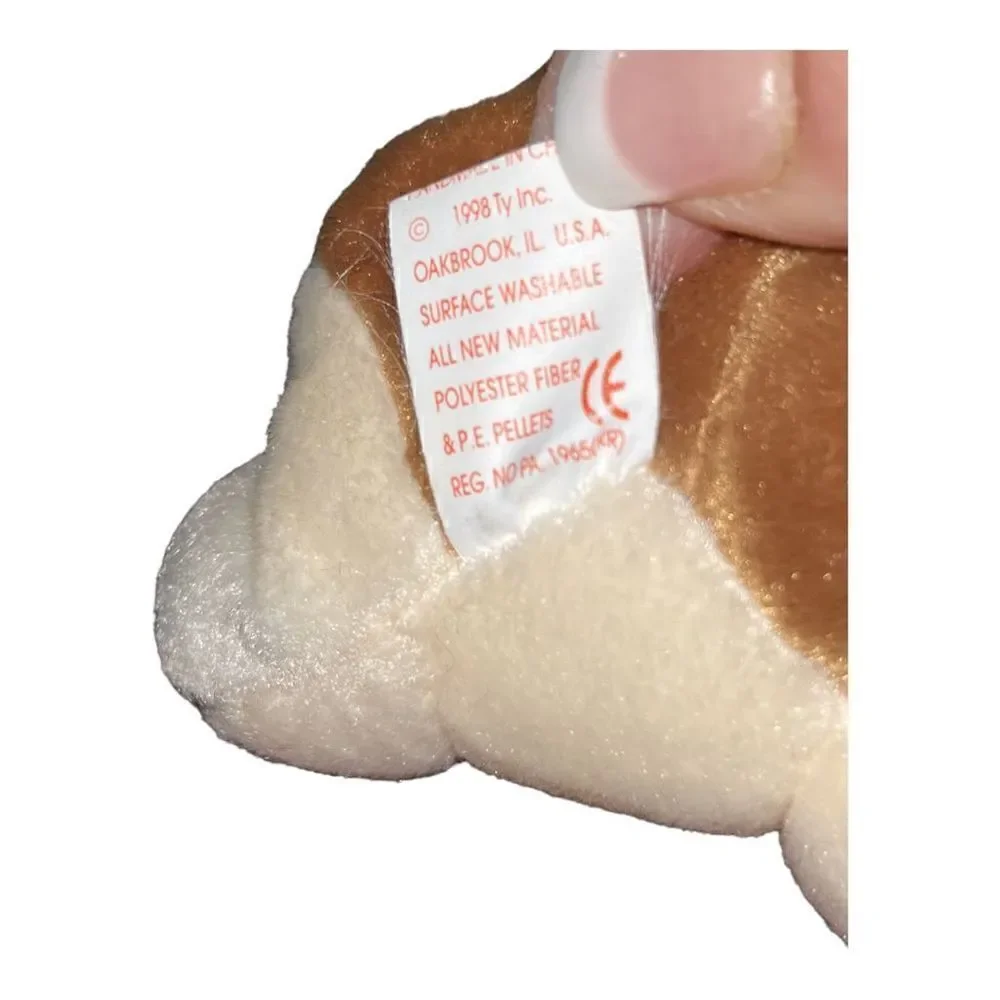Ty Beanie Baby Tracker the Dog, RARE, retired